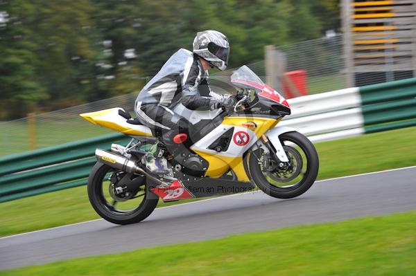 Motorcycle action photographs;Trackday digital images;cadwell;cadwell park photographs;event digital images;eventdigitalimages;motor racing louth lincolnshire;no limits trackday;peter wileman photography;trackday;trackday photos