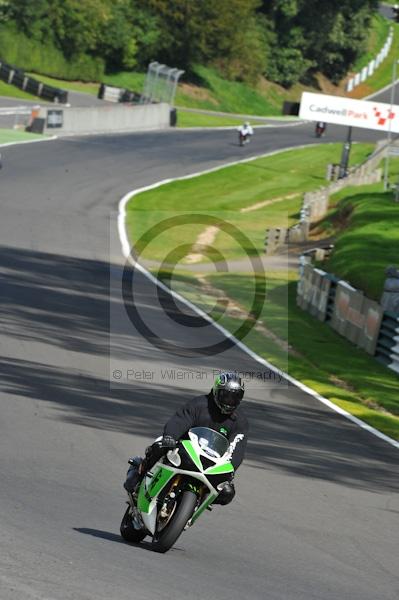 Motorcycle action photographs;Trackday digital images;cadwell;cadwell park photographs;event digital images;eventdigitalimages;motor racing louth lincolnshire;no limits trackday;peter wileman photography;trackday;trackday photos