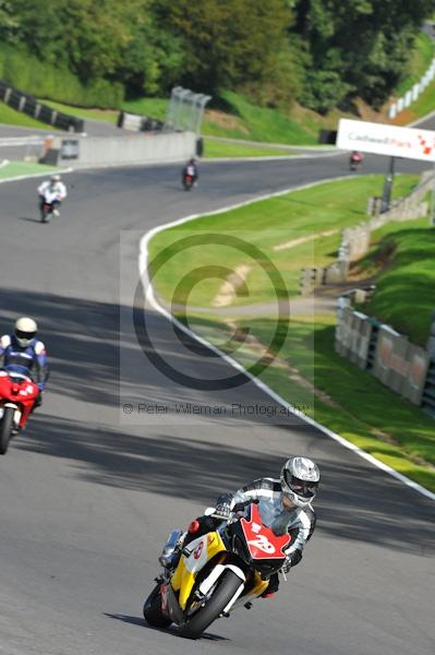 Motorcycle action photographs;Trackday digital images;cadwell;cadwell park photographs;event digital images;eventdigitalimages;motor racing louth lincolnshire;no limits trackday;peter wileman photography;trackday;trackday photos