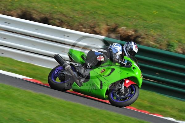 Motorcycle action photographs;Trackday digital images;cadwell;cadwell park photographs;event digital images;eventdigitalimages;motor racing louth lincolnshire;no limits trackday;peter wileman photography;trackday;trackday photos