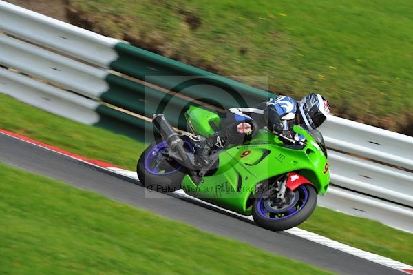 Motorcycle action photographs;Trackday digital images;cadwell;cadwell park photographs;event digital images;eventdigitalimages;motor racing louth lincolnshire;no limits trackday;peter wileman photography;trackday;trackday photos