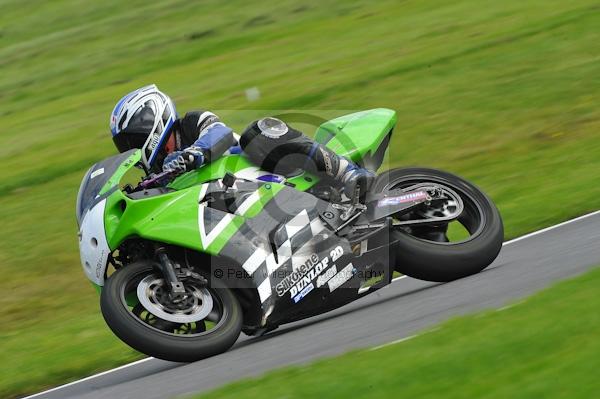 Motorcycle action photographs;Trackday digital images;cadwell;cadwell park photographs;event digital images;eventdigitalimages;motor racing louth lincolnshire;no limits trackday;peter wileman photography;trackday;trackday photos