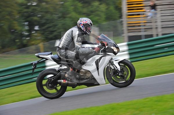 Motorcycle action photographs;Trackday digital images;cadwell;cadwell park photographs;event digital images;eventdigitalimages;motor racing louth lincolnshire;no limits trackday;peter wileman photography;trackday;trackday photos