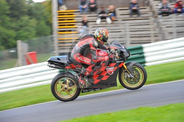 Motorcycle action photographs;Trackday digital images;cadwell;cadwell park photographs;event digital images;eventdigitalimages;motor racing louth lincolnshire;no limits trackday;peter wileman photography;trackday;trackday photos