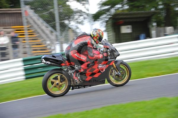 Motorcycle action photographs;Trackday digital images;cadwell;cadwell park photographs;event digital images;eventdigitalimages;motor racing louth lincolnshire;no limits trackday;peter wileman photography;trackday;trackday photos