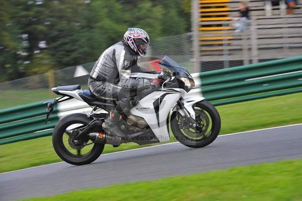 Motorcycle action photographs;Trackday digital images;cadwell;cadwell park photographs;event digital images;eventdigitalimages;motor racing louth lincolnshire;no limits trackday;peter wileman photography;trackday;trackday photos