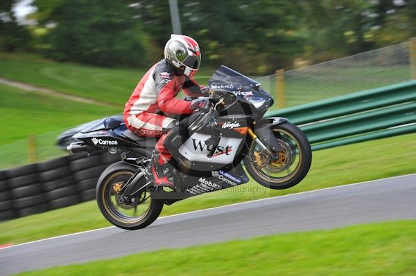 Motorcycle action photographs;Trackday digital images;cadwell;cadwell park photographs;event digital images;eventdigitalimages;motor racing louth lincolnshire;no limits trackday;peter wileman photography;trackday;trackday photos