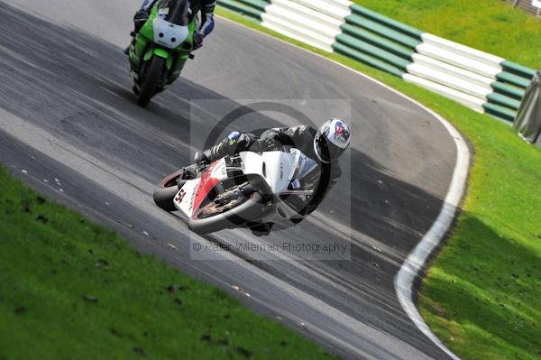 Motorcycle action photographs;Trackday digital images;cadwell;cadwell park photographs;event digital images;eventdigitalimages;motor racing louth lincolnshire;no limits trackday;peter wileman photography;trackday;trackday photos