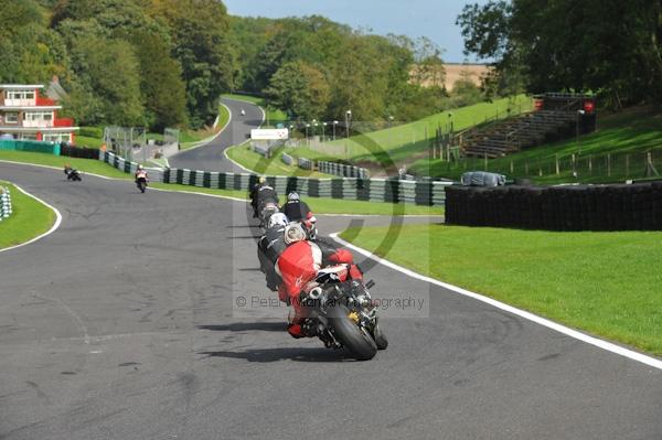 Motorcycle action photographs;Trackday digital images;cadwell;cadwell park photographs;event digital images;eventdigitalimages;motor racing louth lincolnshire;no limits trackday;peter wileman photography;trackday;trackday photos