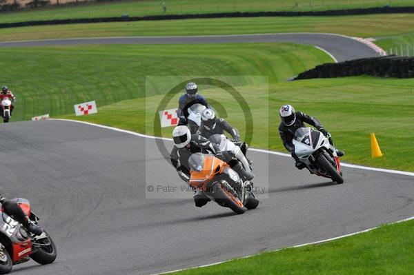 Motorcycle action photographs;Trackday digital images;cadwell;cadwell park photographs;event digital images;eventdigitalimages;motor racing louth lincolnshire;no limits trackday;peter wileman photography;trackday;trackday photos