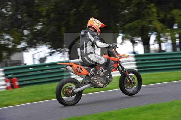 Motorcycle action photographs;Trackday digital images;cadwell;cadwell park photographs;event digital images;eventdigitalimages;motor racing louth lincolnshire;no limits trackday;peter wileman photography;trackday;trackday photos