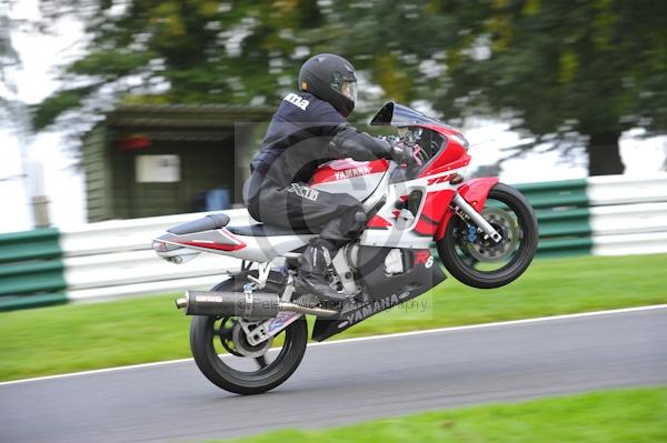 Motorcycle action photographs;Trackday digital images;cadwell;cadwell park photographs;event digital images;eventdigitalimages;motor racing louth lincolnshire;no limits trackday;peter wileman photography;trackday;trackday photos