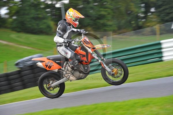 Motorcycle action photographs;Trackday digital images;cadwell;cadwell park photographs;event digital images;eventdigitalimages;motor racing louth lincolnshire;no limits trackday;peter wileman photography;trackday;trackday photos