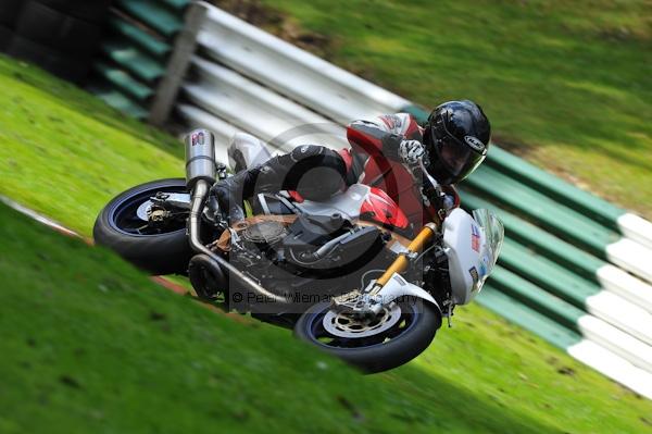 Motorcycle action photographs;Trackday digital images;cadwell;cadwell park photographs;event digital images;eventdigitalimages;motor racing louth lincolnshire;no limits trackday;peter wileman photography;trackday;trackday photos