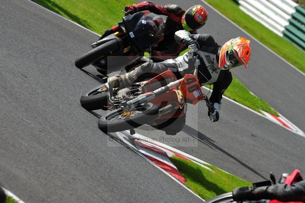 Motorcycle action photographs;Trackday digital images;cadwell;cadwell park photographs;event digital images;eventdigitalimages;motor racing louth lincolnshire;no limits trackday;peter wileman photography;trackday;trackday photos