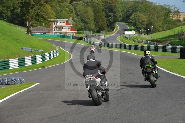 Motorcycle action photographs;Trackday digital images;cadwell;cadwell park photographs;event digital images;eventdigitalimages;motor racing louth lincolnshire;no limits trackday;peter wileman photography;trackday;trackday photos