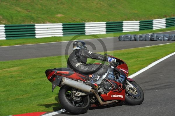 Motorcycle action photographs;Trackday digital images;cadwell;cadwell park photographs;event digital images;eventdigitalimages;motor racing louth lincolnshire;no limits trackday;peter wileman photography;trackday;trackday photos