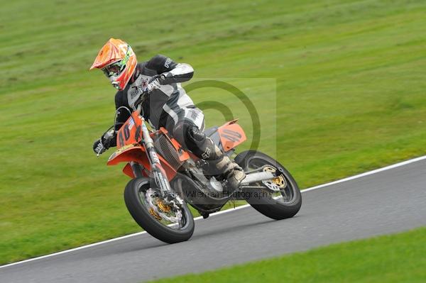 Motorcycle action photographs;Trackday digital images;cadwell;cadwell park photographs;event digital images;eventdigitalimages;motor racing louth lincolnshire;no limits trackday;peter wileman photography;trackday;trackday photos