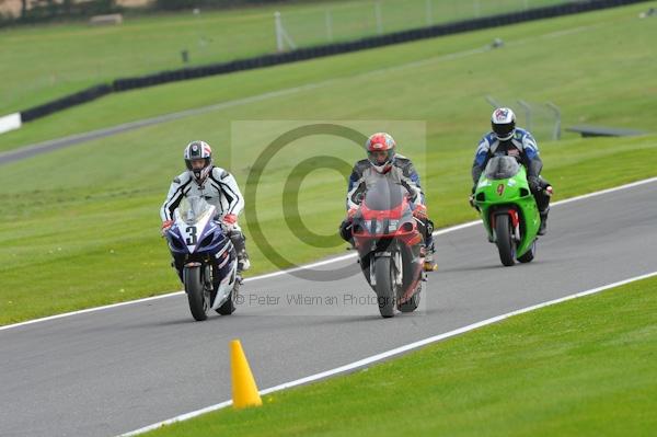 Motorcycle action photographs;Trackday digital images;cadwell;cadwell park photographs;event digital images;eventdigitalimages;motor racing louth lincolnshire;no limits trackday;peter wileman photography;trackday;trackday photos