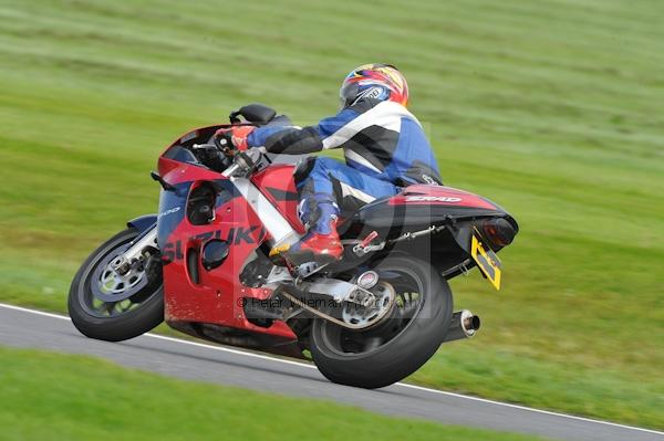 Motorcycle action photographs;Trackday digital images;cadwell;cadwell park photographs;event digital images;eventdigitalimages;motor racing louth lincolnshire;no limits trackday;peter wileman photography;trackday;trackday photos