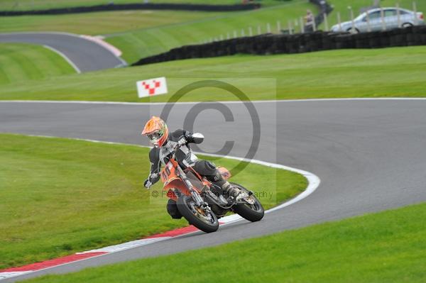 Motorcycle action photographs;Trackday digital images;cadwell;cadwell park photographs;event digital images;eventdigitalimages;motor racing louth lincolnshire;no limits trackday;peter wileman photography;trackday;trackday photos