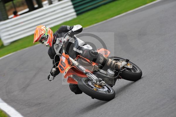 Motorcycle action photographs;Trackday digital images;cadwell;cadwell park photographs;event digital images;eventdigitalimages;motor racing louth lincolnshire;no limits trackday;peter wileman photography;trackday;trackday photos