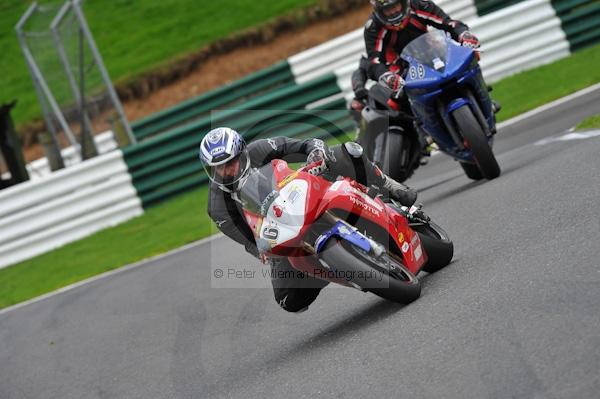 Motorcycle action photographs;Trackday digital images;cadwell;cadwell park photographs;event digital images;eventdigitalimages;motor racing louth lincolnshire;no limits trackday;peter wileman photography;trackday;trackday photos