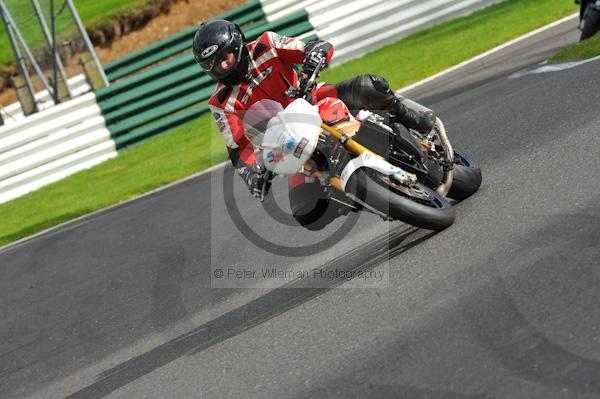 Motorcycle action photographs;Trackday digital images;cadwell;cadwell park photographs;event digital images;eventdigitalimages;motor racing louth lincolnshire;no limits trackday;peter wileman photography;trackday;trackday photos