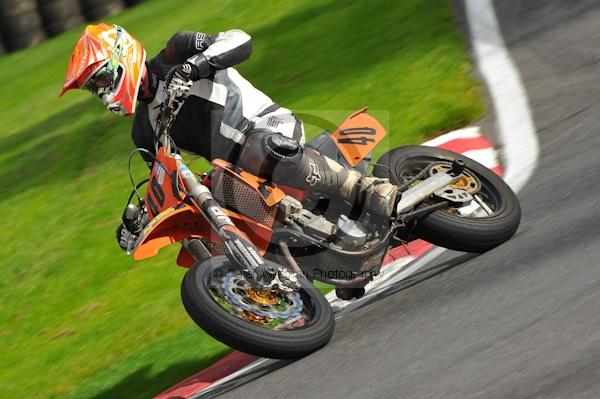 Motorcycle action photographs;Trackday digital images;cadwell;cadwell park photographs;event digital images;eventdigitalimages;motor racing louth lincolnshire;no limits trackday;peter wileman photography;trackday;trackday photos