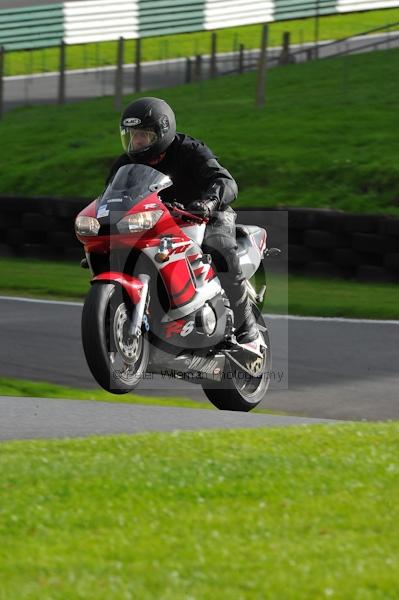 Motorcycle action photographs;Trackday digital images;cadwell;cadwell park photographs;event digital images;eventdigitalimages;motor racing louth lincolnshire;no limits trackday;peter wileman photography;trackday;trackday photos