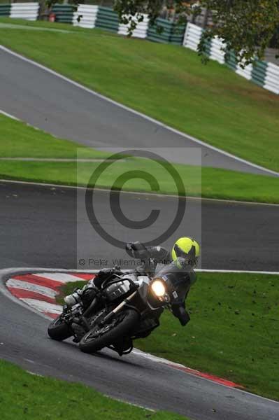 Motorcycle action photographs;Trackday digital images;cadwell;cadwell park photographs;event digital images;eventdigitalimages;motor racing louth lincolnshire;no limits trackday;peter wileman photography;trackday;trackday photos