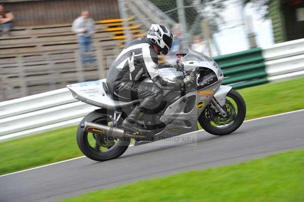 Motorcycle action photographs;Trackday digital images;cadwell;cadwell park photographs;event digital images;eventdigitalimages;motor racing louth lincolnshire;no limits trackday;peter wileman photography;trackday;trackday photos