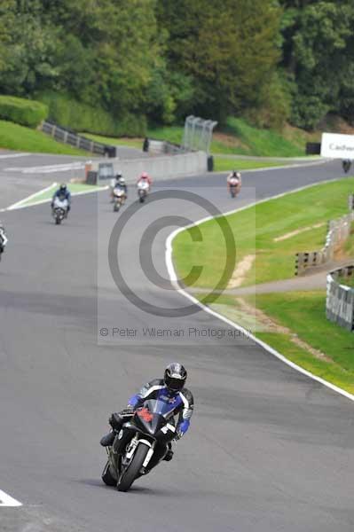 Motorcycle action photographs;Trackday digital images;cadwell;cadwell park photographs;event digital images;eventdigitalimages;motor racing louth lincolnshire;no limits trackday;peter wileman photography;trackday;trackday photos