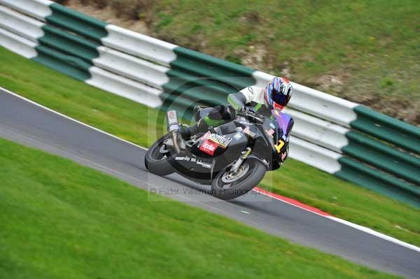 Motorcycle action photographs;Trackday digital images;cadwell;cadwell park photographs;event digital images;eventdigitalimages;motor racing louth lincolnshire;no limits trackday;peter wileman photography;trackday;trackday photos