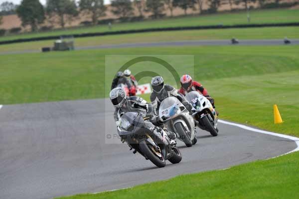 Motorcycle action photographs;Trackday digital images;cadwell;cadwell park photographs;event digital images;eventdigitalimages;motor racing louth lincolnshire;no limits trackday;peter wileman photography;trackday;trackday photos