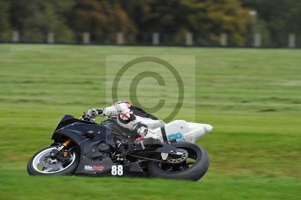 Motorcycle action photographs;Trackday digital images;cadwell;cadwell park photographs;event digital images;eventdigitalimages;motor racing louth lincolnshire;no limits trackday;peter wileman photography;trackday;trackday photos