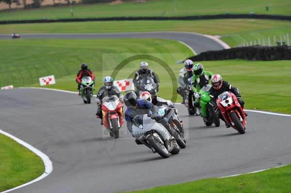 Motorcycle action photographs;Trackday digital images;cadwell;cadwell park photographs;event digital images;eventdigitalimages;motor racing louth lincolnshire;no limits trackday;peter wileman photography;trackday;trackday photos