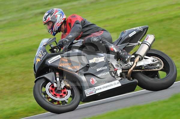 Motorcycle action photographs;Trackday digital images;cadwell;cadwell park photographs;event digital images;eventdigitalimages;motor racing louth lincolnshire;no limits trackday;peter wileman photography;trackday;trackday photos