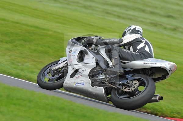 Motorcycle action photographs;Trackday digital images;cadwell;cadwell park photographs;event digital images;eventdigitalimages;motor racing louth lincolnshire;no limits trackday;peter wileman photography;trackday;trackday photos