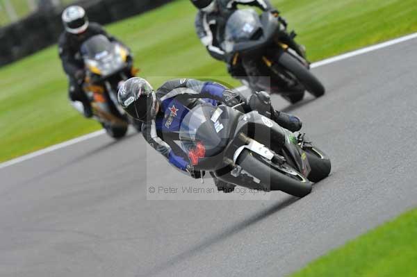 Motorcycle action photographs;Trackday digital images;cadwell;cadwell park photographs;event digital images;eventdigitalimages;motor racing louth lincolnshire;no limits trackday;peter wileman photography;trackday;trackday photos