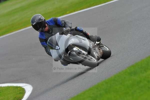 Motorcycle action photographs;Trackday digital images;cadwell;cadwell park photographs;event digital images;eventdigitalimages;motor racing louth lincolnshire;no limits trackday;peter wileman photography;trackday;trackday photos