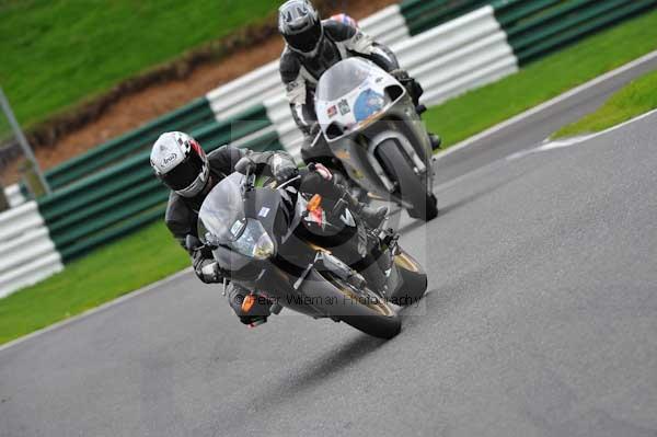 Motorcycle action photographs;Trackday digital images;cadwell;cadwell park photographs;event digital images;eventdigitalimages;motor racing louth lincolnshire;no limits trackday;peter wileman photography;trackday;trackday photos