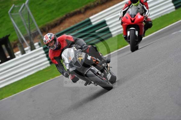 Motorcycle action photographs;Trackday digital images;cadwell;cadwell park photographs;event digital images;eventdigitalimages;motor racing louth lincolnshire;no limits trackday;peter wileman photography;trackday;trackday photos