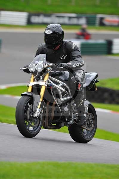 Motorcycle action photographs;Trackday digital images;cadwell;cadwell park photographs;event digital images;eventdigitalimages;motor racing louth lincolnshire;no limits trackday;peter wileman photography;trackday;trackday photos