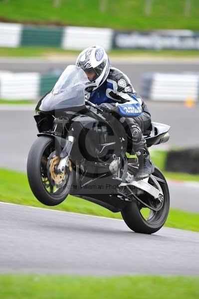 Motorcycle action photographs;Trackday digital images;cadwell;cadwell park photographs;event digital images;eventdigitalimages;motor racing louth lincolnshire;no limits trackday;peter wileman photography;trackday;trackday photos