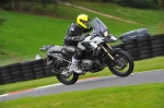 Motorcycle-action-photographs;Trackday-digital-images;cadwell;cadwell-park-photographs;event-digital-images;eventdigitalimages;motor-racing-louth-lincolnshire;no-limits-trackday;peter-wileman-photography;trackday;trackday-photos