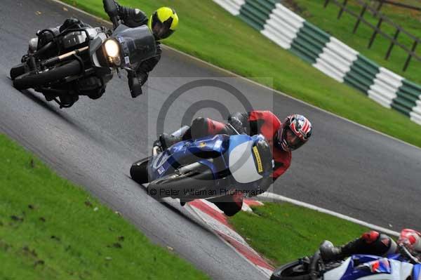 Motorcycle action photographs;Trackday digital images;cadwell;cadwell park photographs;event digital images;eventdigitalimages;motor racing louth lincolnshire;no limits trackday;peter wileman photography;trackday;trackday photos