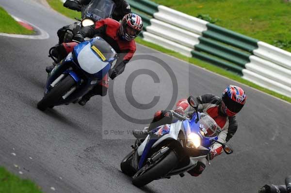 Motorcycle action photographs;Trackday digital images;cadwell;cadwell park photographs;event digital images;eventdigitalimages;motor racing louth lincolnshire;no limits trackday;peter wileman photography;trackday;trackday photos