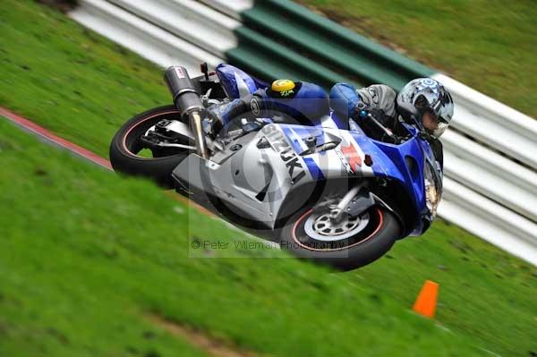 Motorcycle action photographs;Trackday digital images;cadwell;cadwell park photographs;event digital images;eventdigitalimages;motor racing louth lincolnshire;no limits trackday;peter wileman photography;trackday;trackday photos