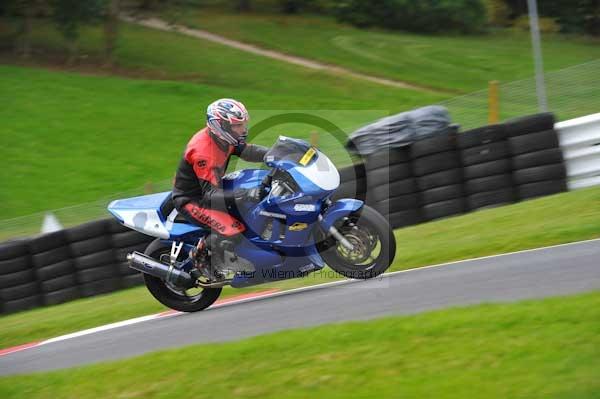 Motorcycle action photographs;Trackday digital images;cadwell;cadwell park photographs;event digital images;eventdigitalimages;motor racing louth lincolnshire;no limits trackday;peter wileman photography;trackday;trackday photos